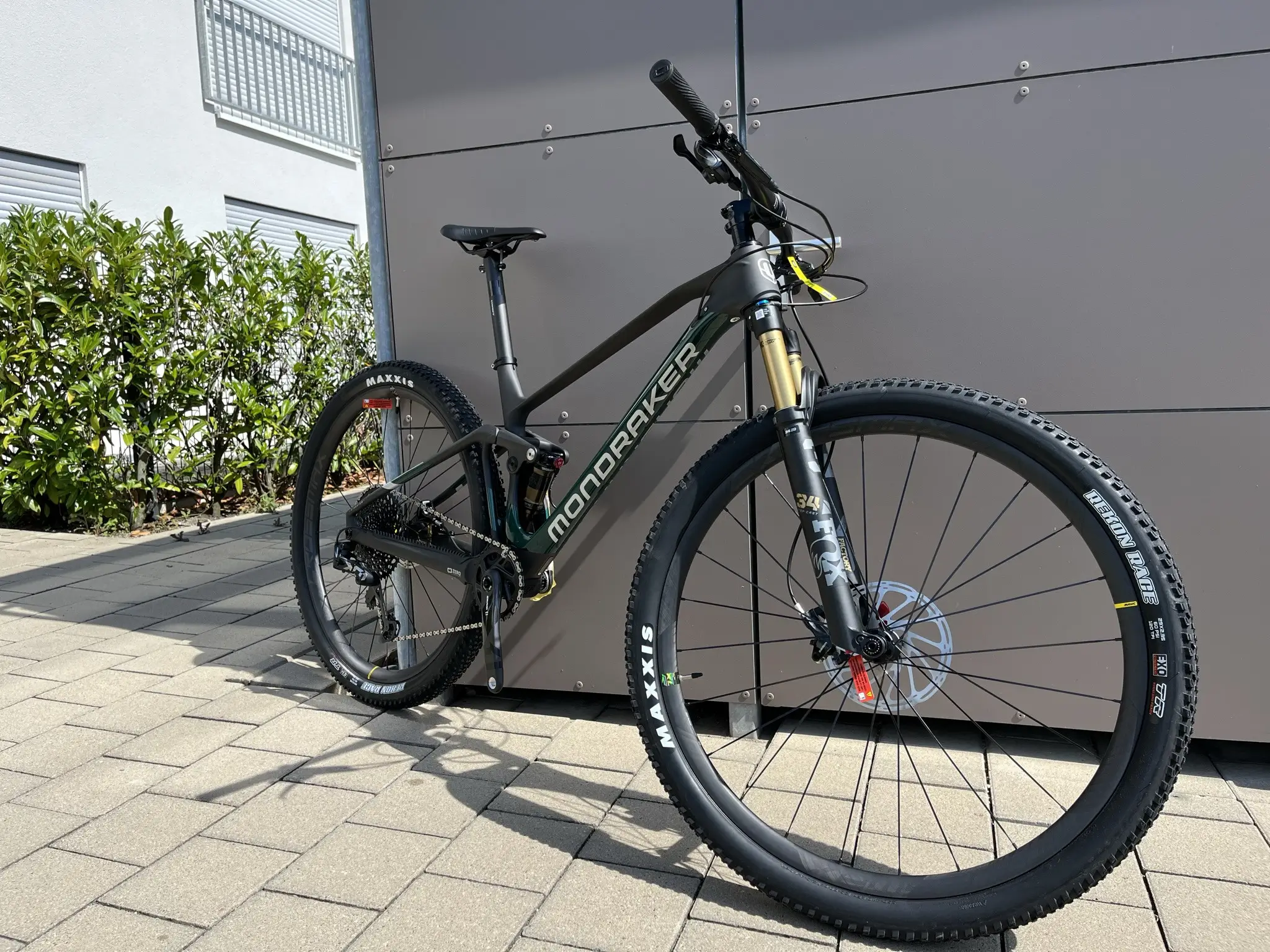 Mondraker F Podium Carbon R wykorzystywany w MD buycycle