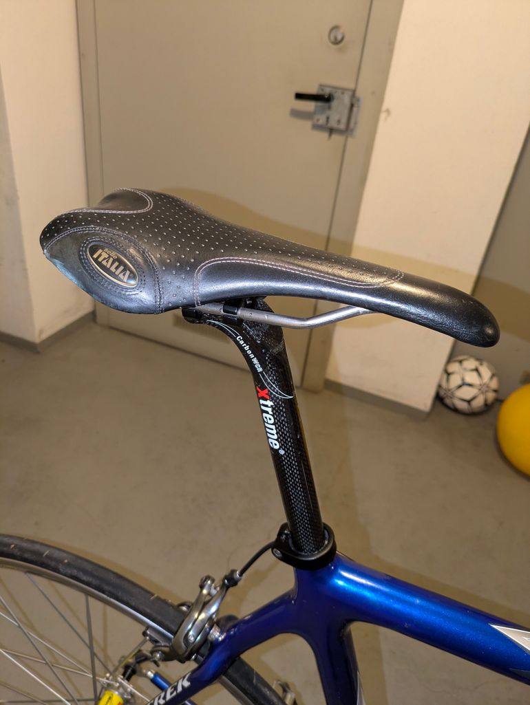 Used Trek 5200 2003 2003 Road & Gravel, Blue — image 7 of 19