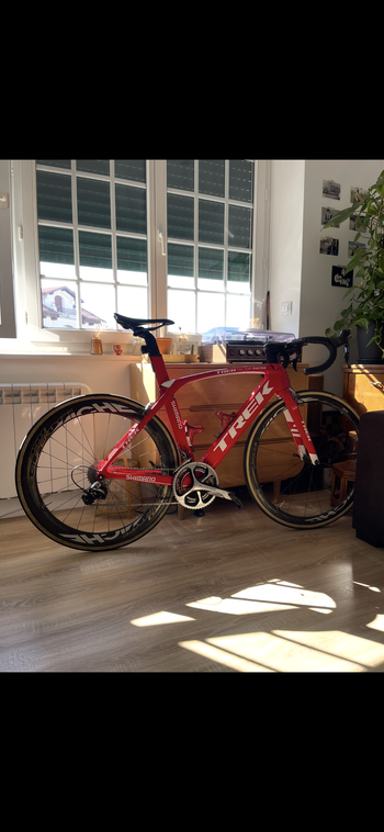 Used Trek Madone Race Shop Limited 2017 2017 Road & Gravel, Rot — image 14 of 14