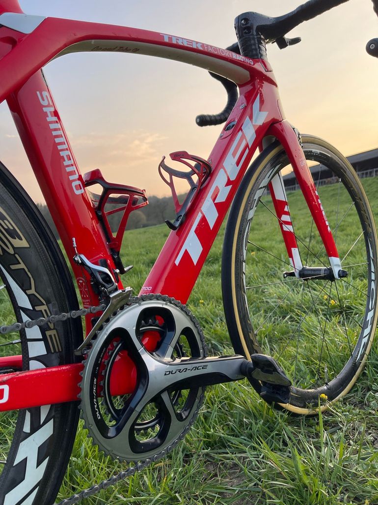 Used Trek Madone Race Shop Limited 2017 2017 Road & Gravel, Rot — image 7 of 14