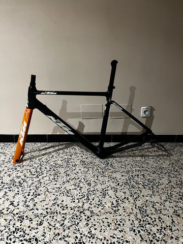 Použité KTM REVELATOR ALTO ELITE 2022 Frameset 2022 Road & Gravel