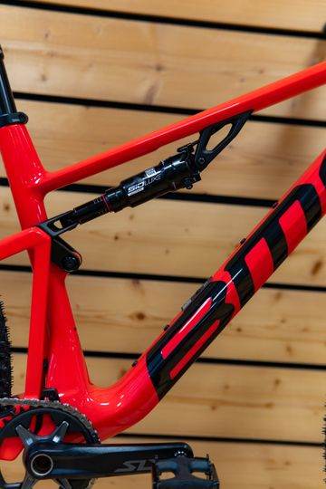 Used BMC Fourstroke 01 THREE 2026 2026 Mountainbike, Red, 29 — image 3 of 8