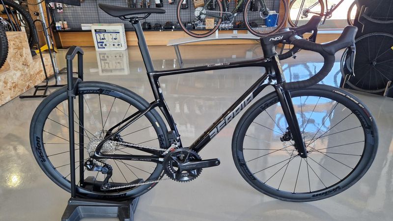 Used Berria BELADOR PRO 105 DI-2 2025 2025 Road & Gravel