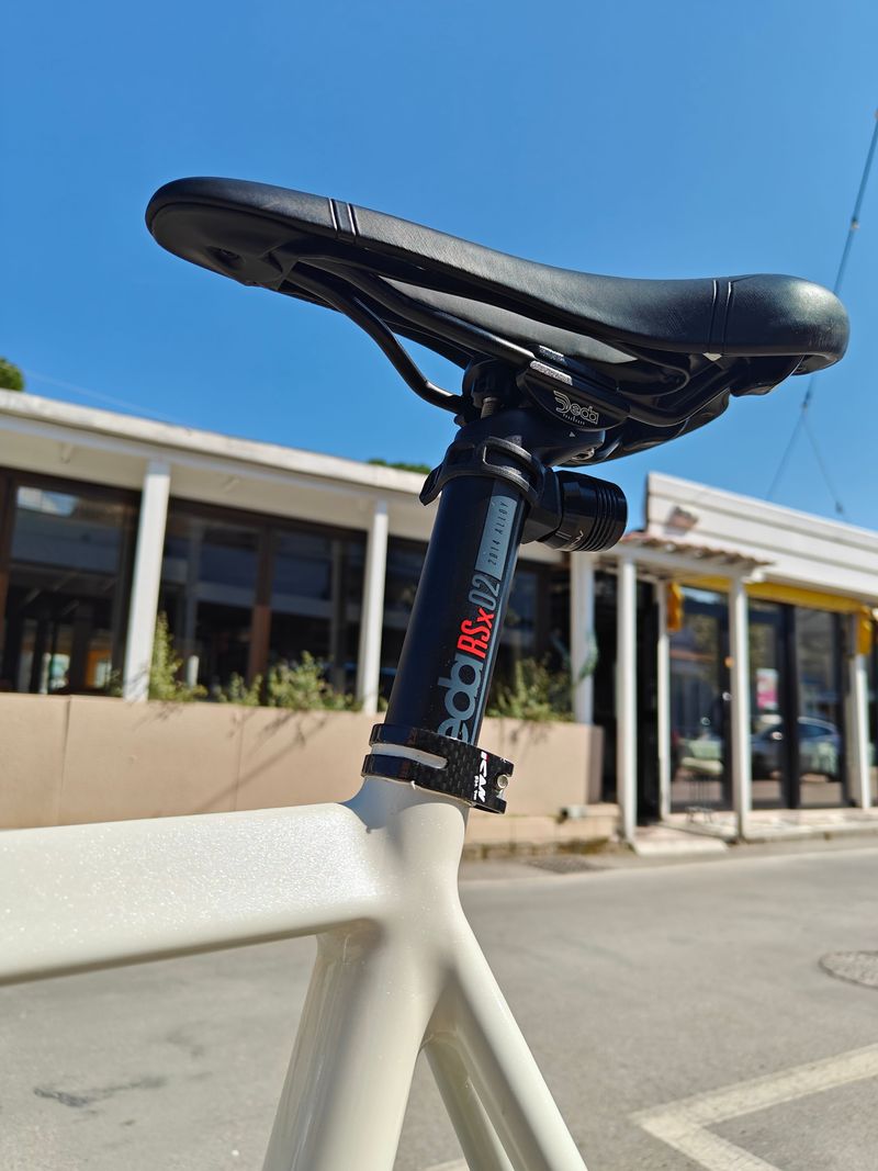 Used kory york Mark T 2017 Road & Gravel, White — image 15 of 25