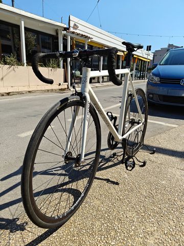 Used kory york Mark T 2017 Road & Gravel, White — image 3 of 25