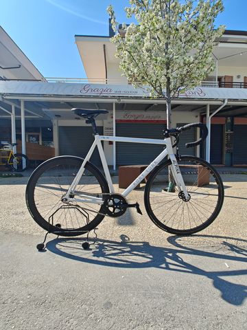 Used kory york Mark T 2017 Road & Gravel, White — image 2 of 25