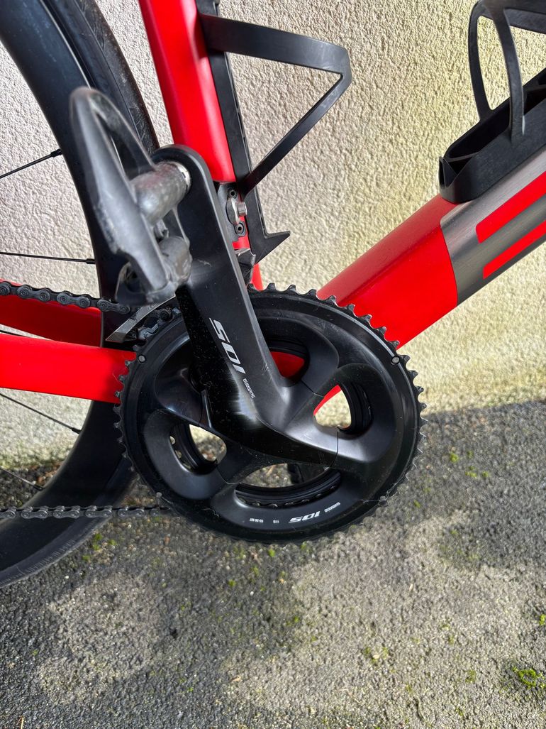 Used BMC TEAMMACHINE SLR02 DISC THREE 2019 2019 Road & Gravel, Red — image 5 of 9