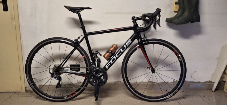 Used Focus IZALCO RACE Ultegra 2018 2018 Road & Gravel, Black — image 1 of 4
