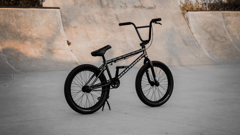 Used Wethepeople Custom 2024 Urban, Black — image 2 of 10