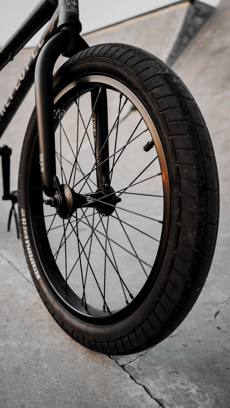 Used Wethepeople Custom 2024 Urban, Black — image 7 of 10