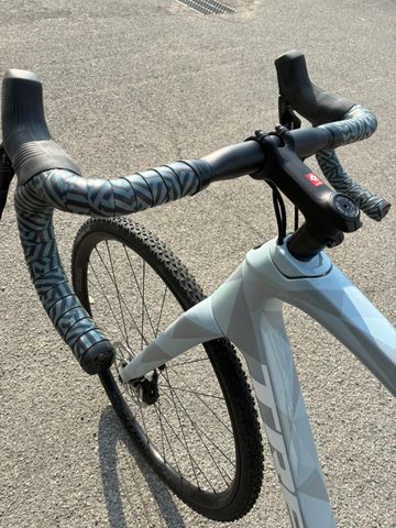Tweedehands Trek Boone SRAM Apex 2026 Road & Gravel — afbeelding 4 van 6