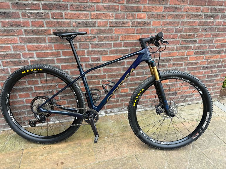 Used Orbea ALMA M PRO 2021 2021 Mountainbike, Blue, 29 — image 1 of 13