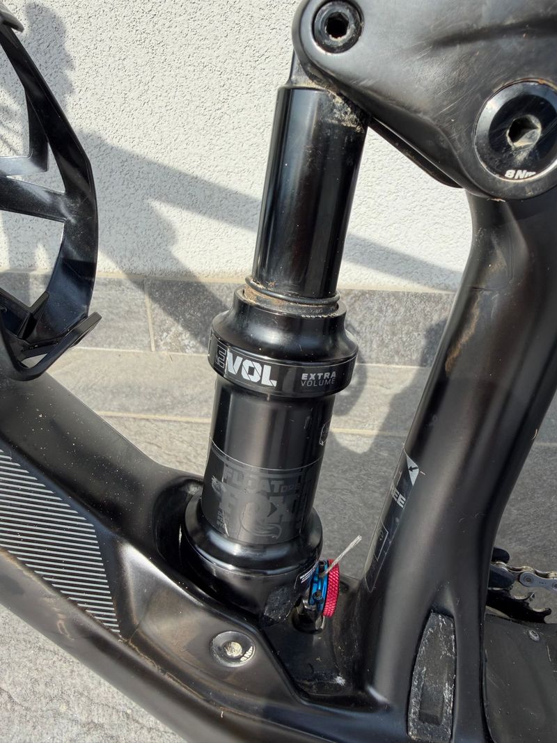 BMC Fourstroke 01 LT | ONE 2022 2022 Mountainbike d'occasion — image 9 sur 12