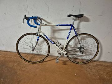 Used ATALA Custom Campagnolo Chorus 1992 Road & Gravel, White — image 2 of 11