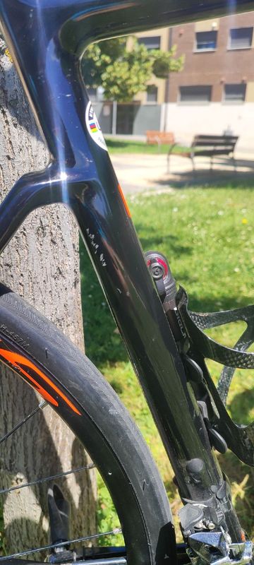 Used KTM Revelator Shimano 105 2022 Road & Gravel, Black — image 11 of 16
