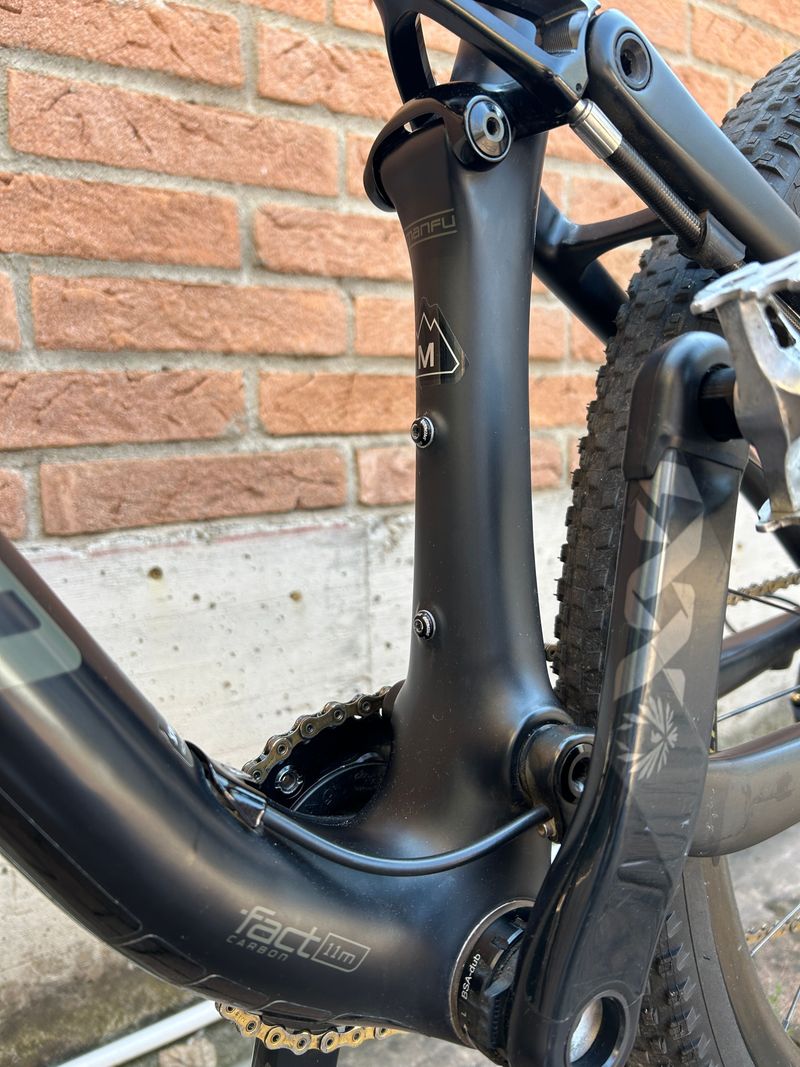 Used Specialized Epic Evo 2020 2020 Mountainbike, Black — image 7 of 7