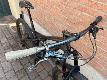 Used Specialized Epic Evo 2020 2020 Mountainbike, Black — image 3 of 7