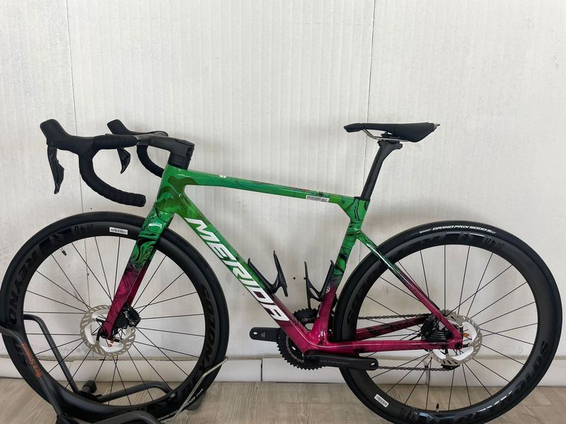 Used Merida Special Edition 2025 Road & Gravel, Green — image 2 of 5