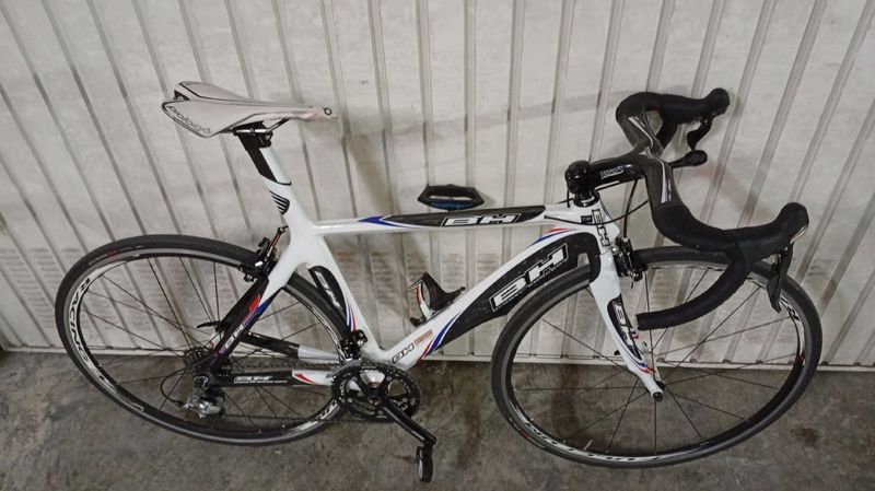 Použité BH aero Global concept Custom Shimano Ultegra 2009 Road & Gravel — obrázek 8 z 10