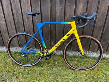 Canyon, Canyon Inflite CF SL