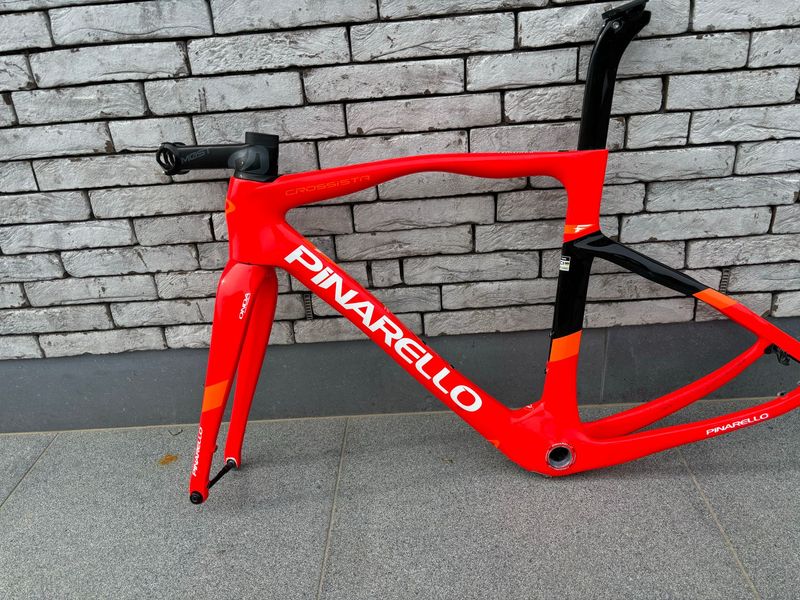 Gebrauchtes Pinarello Crossista F7 2025 Frameset 2025 Road & Gravel, Rot — Bild 2 von 4