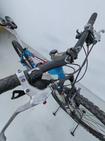 Used Trek 2000 2000 Mountainbike, Blue — image 5 of 5