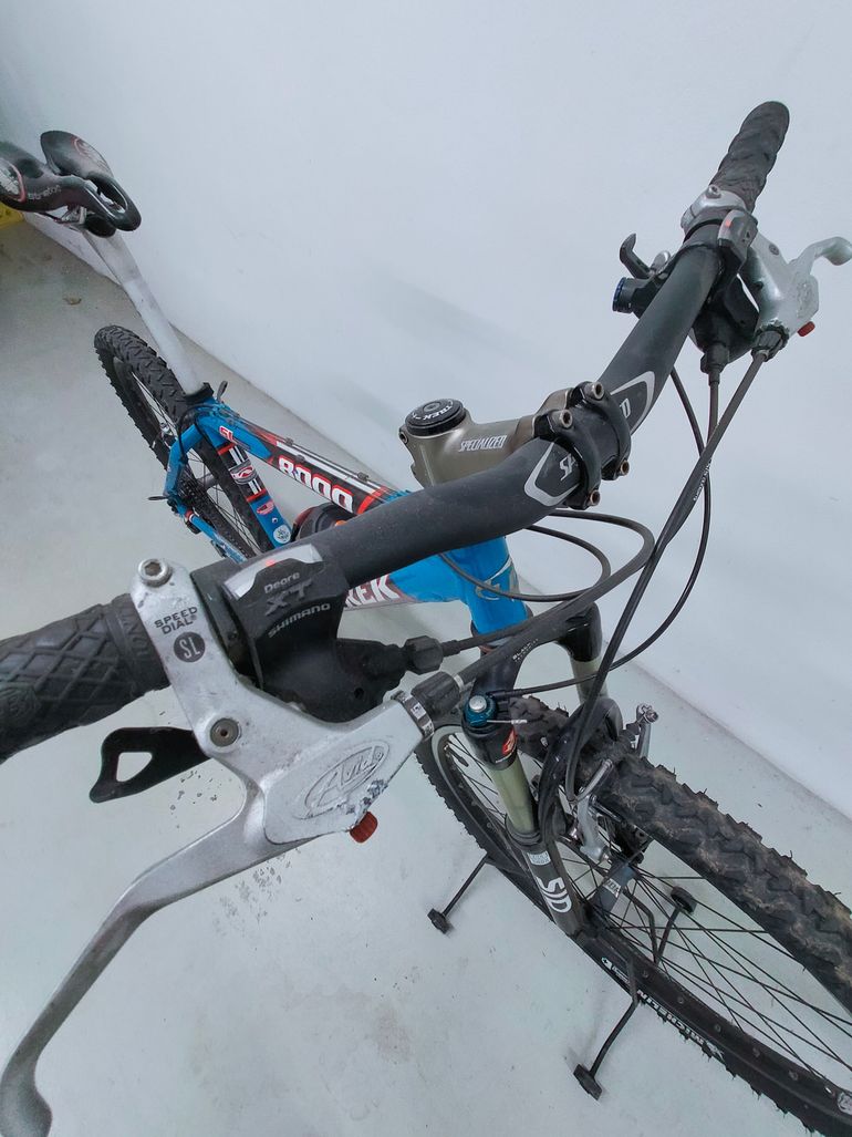 Used Trek 2000 2000 Mountainbike, Blue — image 5 of 5