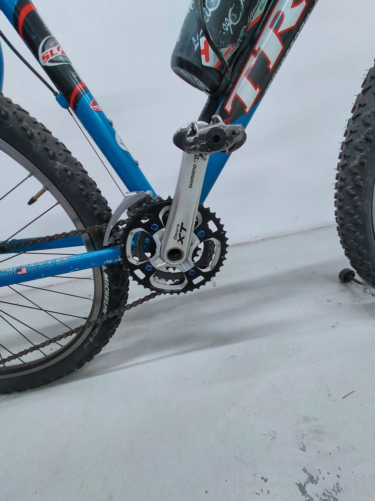 Used Trek 2000 2000 Mountainbike, Blue — image 3 of 5