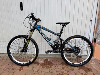 Used Mondraker Foxy Shimano Deore XT 2011 Mountainbike, Blue — image 1 of 9