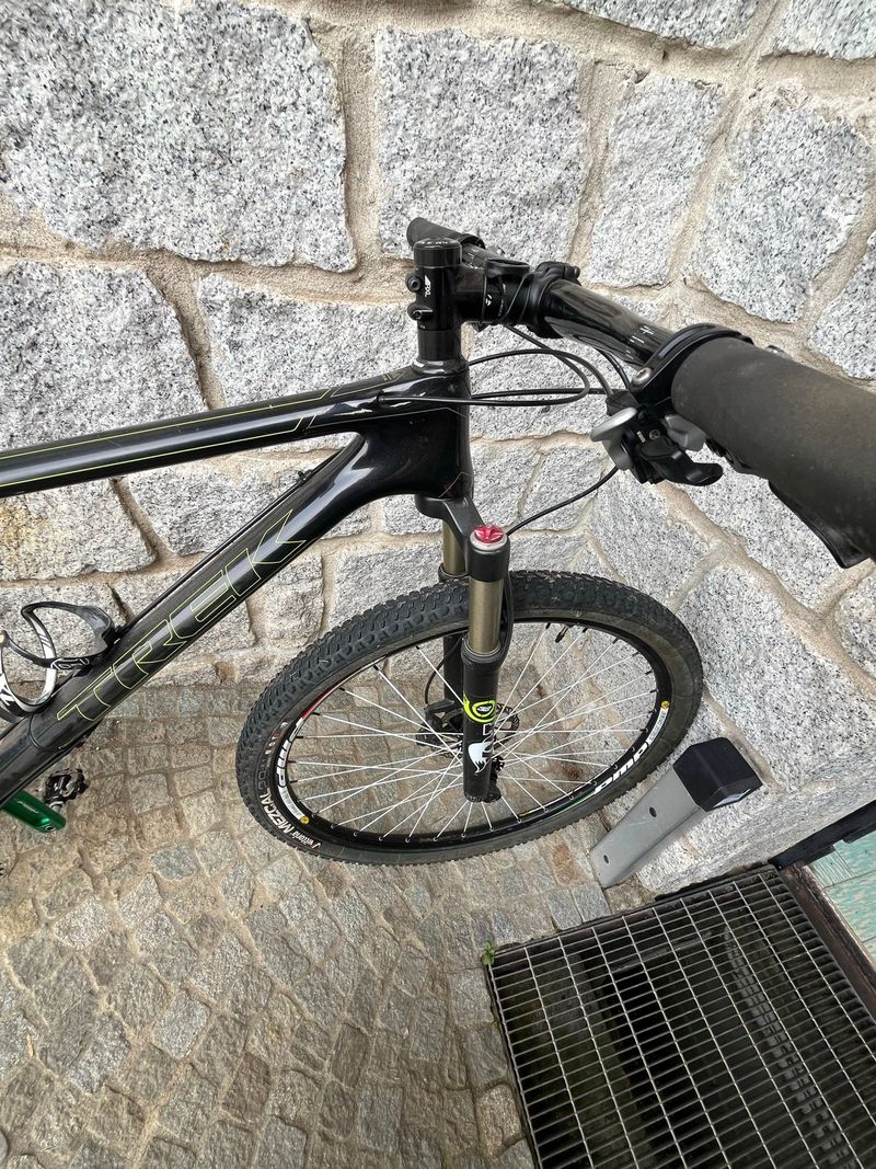 Použité Trek Superfly Elite SL 2013 2013 Mountainbike — obrázek 5 z 5