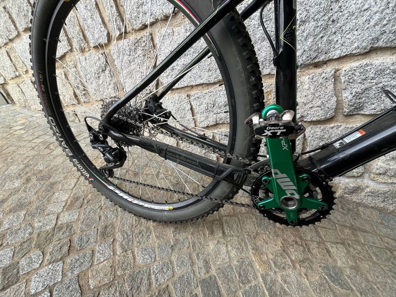 Použité Trek Superfly Elite SL 2013 2013 Mountainbike — obrázek 3 z 5