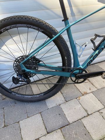 Mondraker CHRONO CARBON SE 2023 2023 Mountainbike usato, Blu — immagine 9 di 12