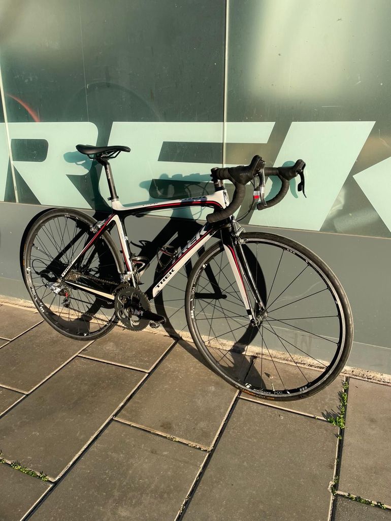 Used Trek Madone SRAM Red 2009 Road & Gravel, White — image 7 of 7