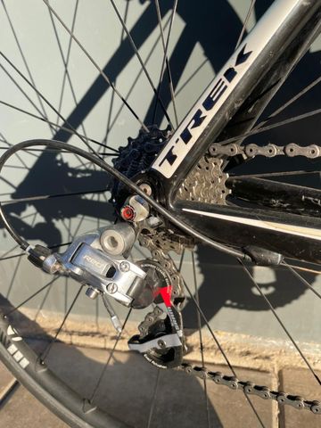 Used Trek Madone SRAM Red 2009 Road & Gravel, White — image 4 of 7
