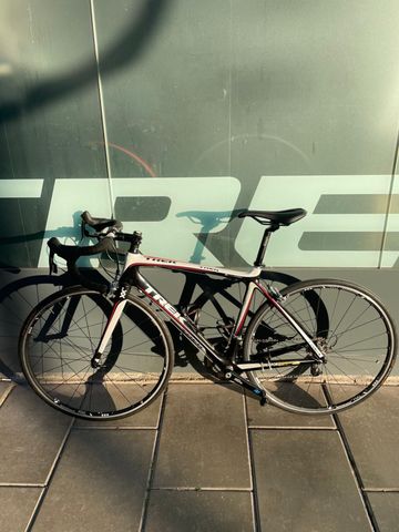 Used Trek Madone SRAM Red 2009 Road & Gravel, White — image 5 of 7
