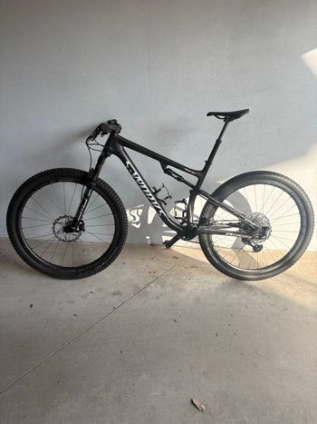 Used Specialized S-Works Epic 2022 2022 Mountainbike, Black, 29 — image 1 of 8