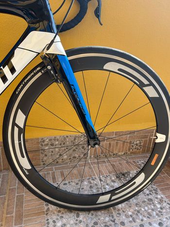 Used Giant Propel Advanced 0 2017 2017 Road & Gravel, Blue — image 4 of 9