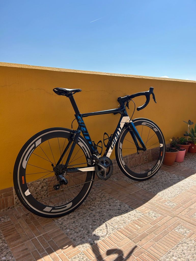 Used Giant Propel Advanced 0 2017 2017 Road & Gravel, Blue — image 9 of 9