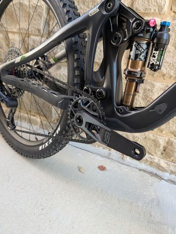 Used Pivot SWITCHBLADE Pro X0 Eagle Transmission 2025 2025 Mountainbike, Black, 29 — image 4 of 8