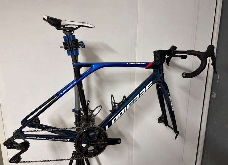 Used Lapierre Xelius SL 10.0 2023 2023 Road & Gravel, Blue — image 1 of 4