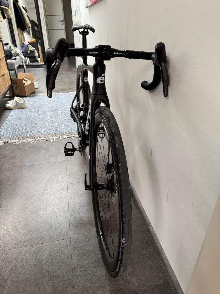 Used Cervélo Caledonia-5 Shimano Ultegra Di2 2022 Road & Gravel, Black — image 7 of 11