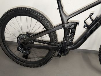 Použité Trek Top Fuel 9.9 XX1 Eagle AXS 2022 Mountainbike — obrázek 11 z 11