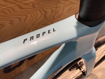 Použité Giant Propel Advanced 2 2026 2026 Road & Gravel — obrázek 4 z 6