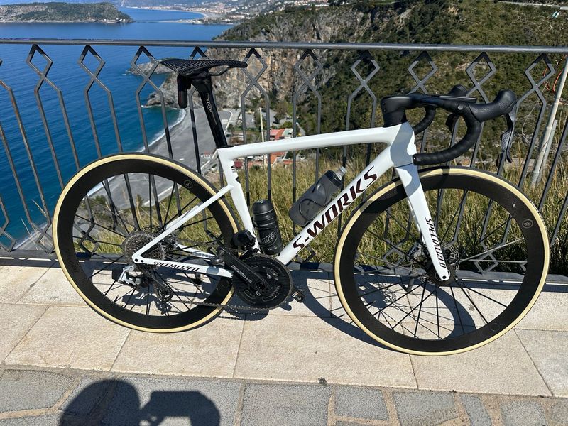 Used Tarmac s-works sl8 Custom SRAM Red eTap AXS 2026 Road & Gravel