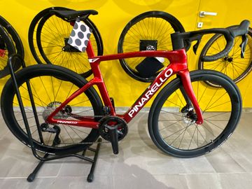 Used Pinarello F7 Shimano Ultegra Di2 2026 Road & Gravel, Red — image 2 of 5