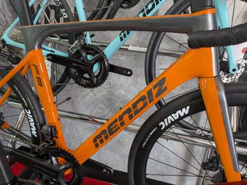 Used Mendiz F9.02C 2024 Road & Gravel