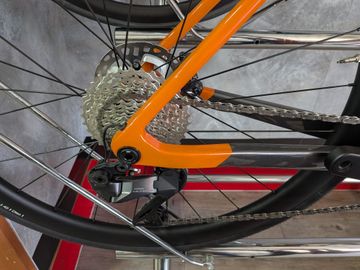 Used Mendiz F9.02C 2024 Road & Gravel, Orange — image 2 of 3