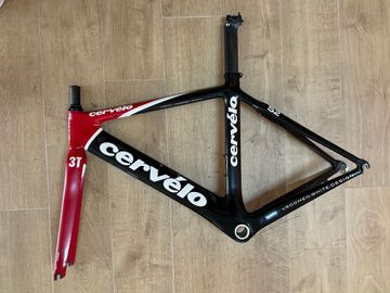 Used Cervélo S2 2010 Frameset 2010 Road & Gravel, Red — image 2 of 5