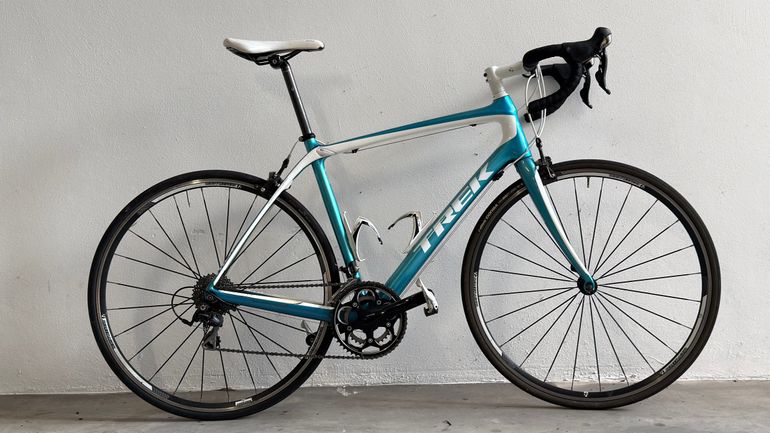 Used Trek Trek Domane Four Series 2016 Road & Gravel, Blue — image 1 of 4