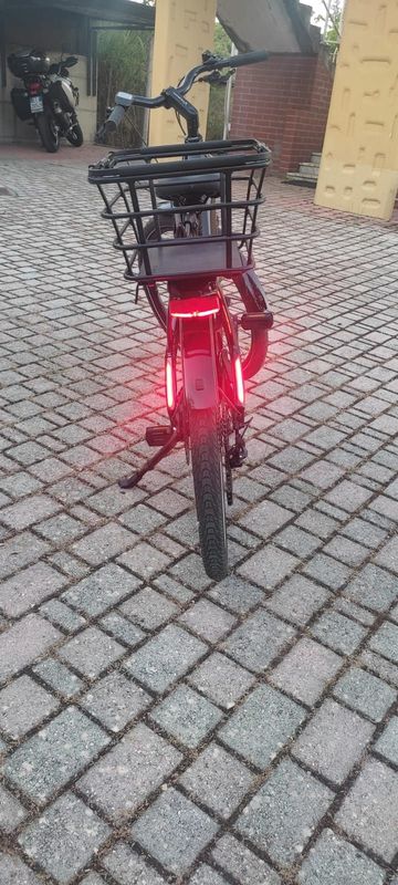 Tweedehands Bianchi e-Omnia C Type DEORE 2025 2025 Urban — afbeelding 11 van 11